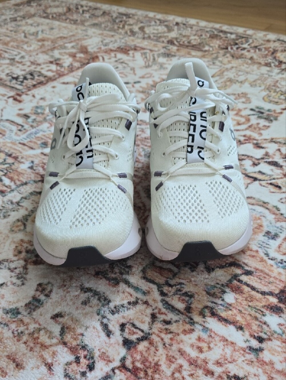 On Running Women's Cloudsurfer 2 Running Sneakers White/lilac Size 10 - Picture 3 of 8